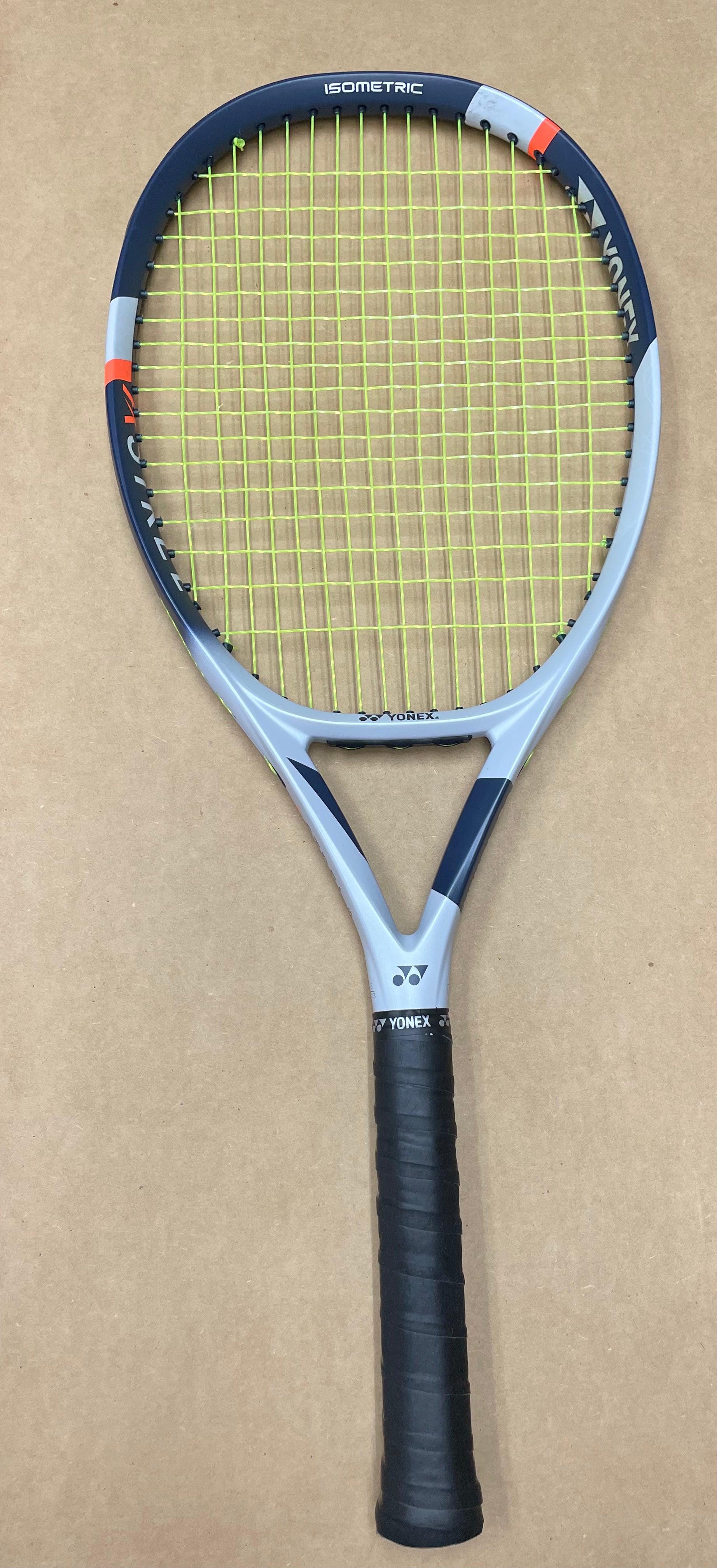 Used - Yonex Astrel v3 (4 1/8")