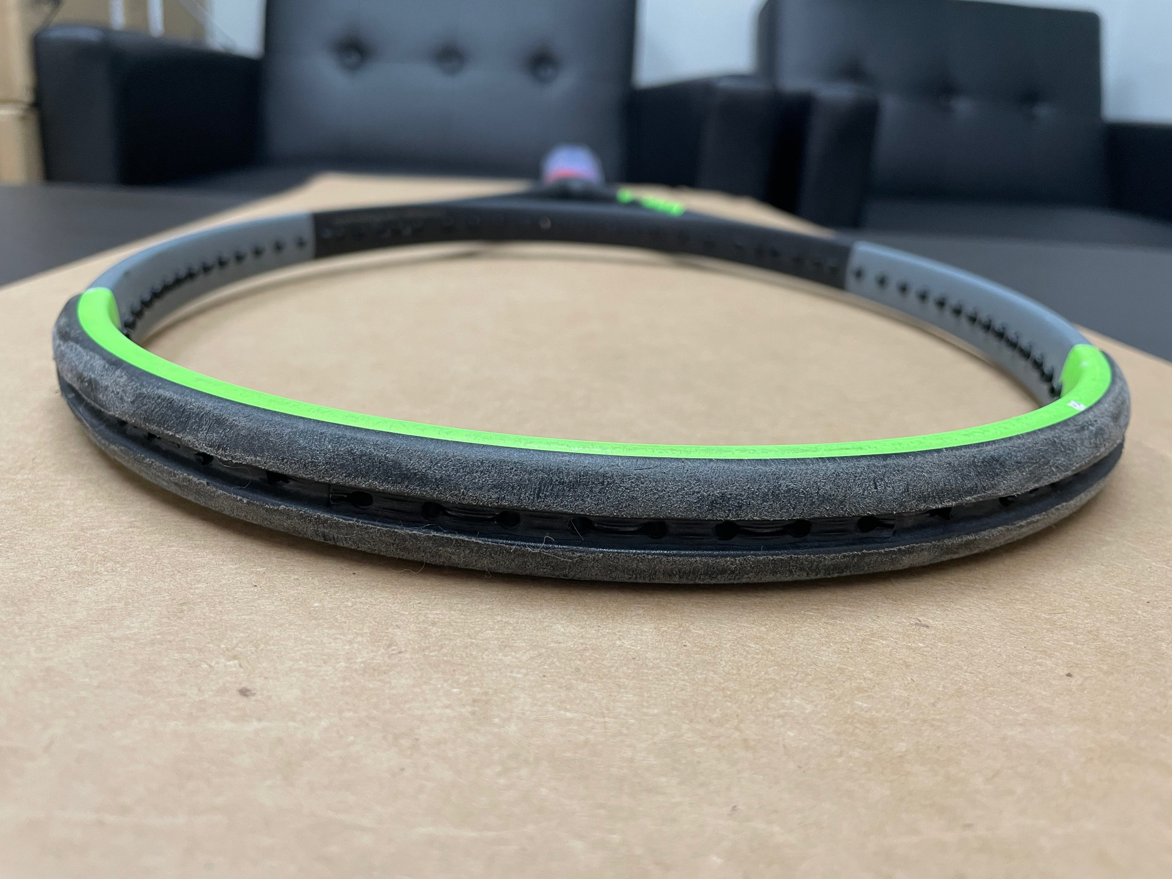 Used - Wilson Blade 98 18x20 v7 (4 3/8")