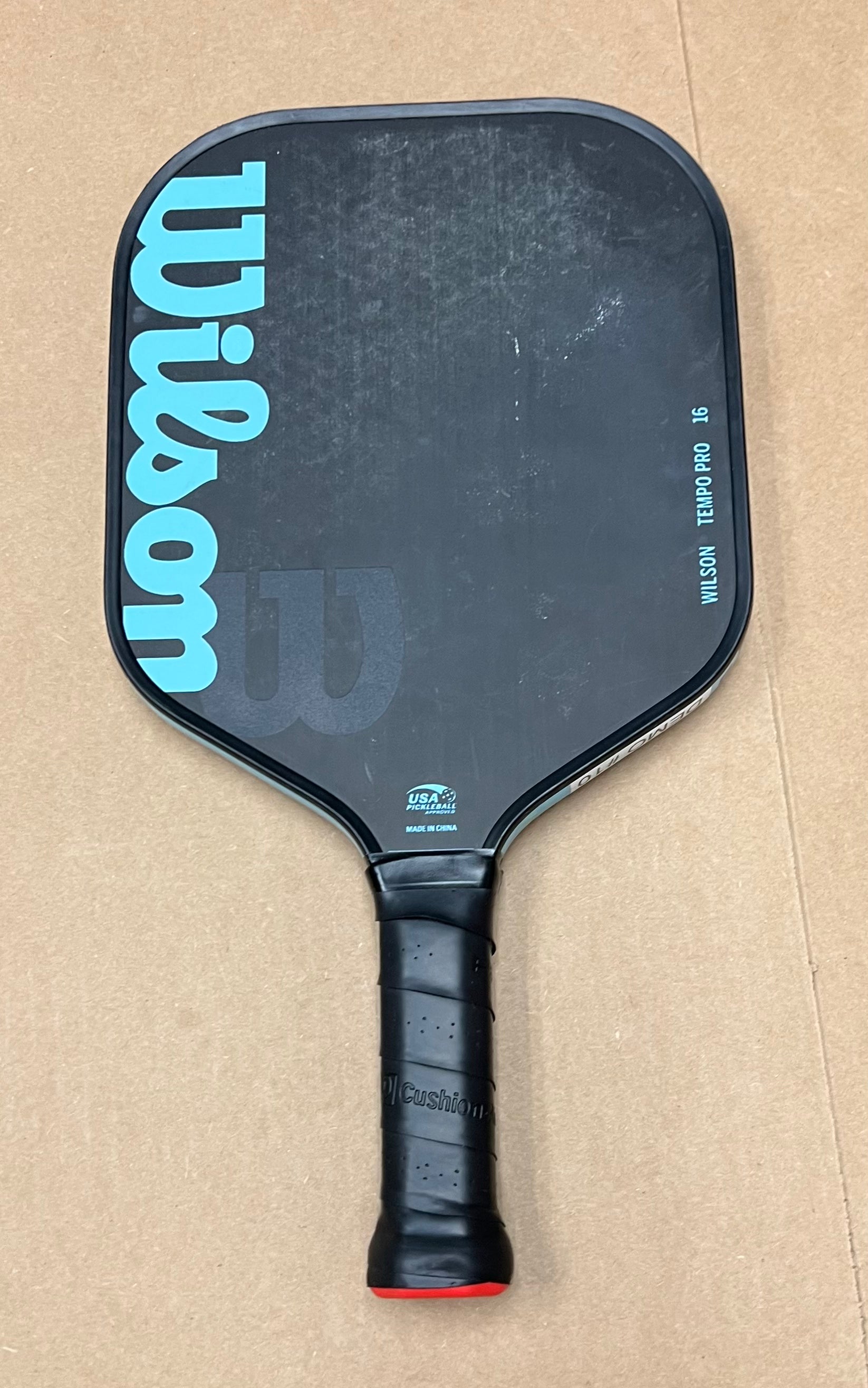 Used - Wilson Tempo Pro 16